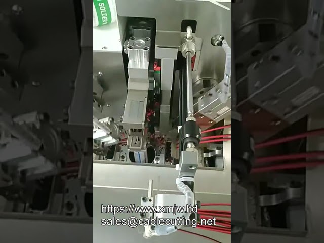自動ワイヤーケーブル送り機 | 4軸ペイオフリール搭載 高速自動ワイヤーフィーダー
