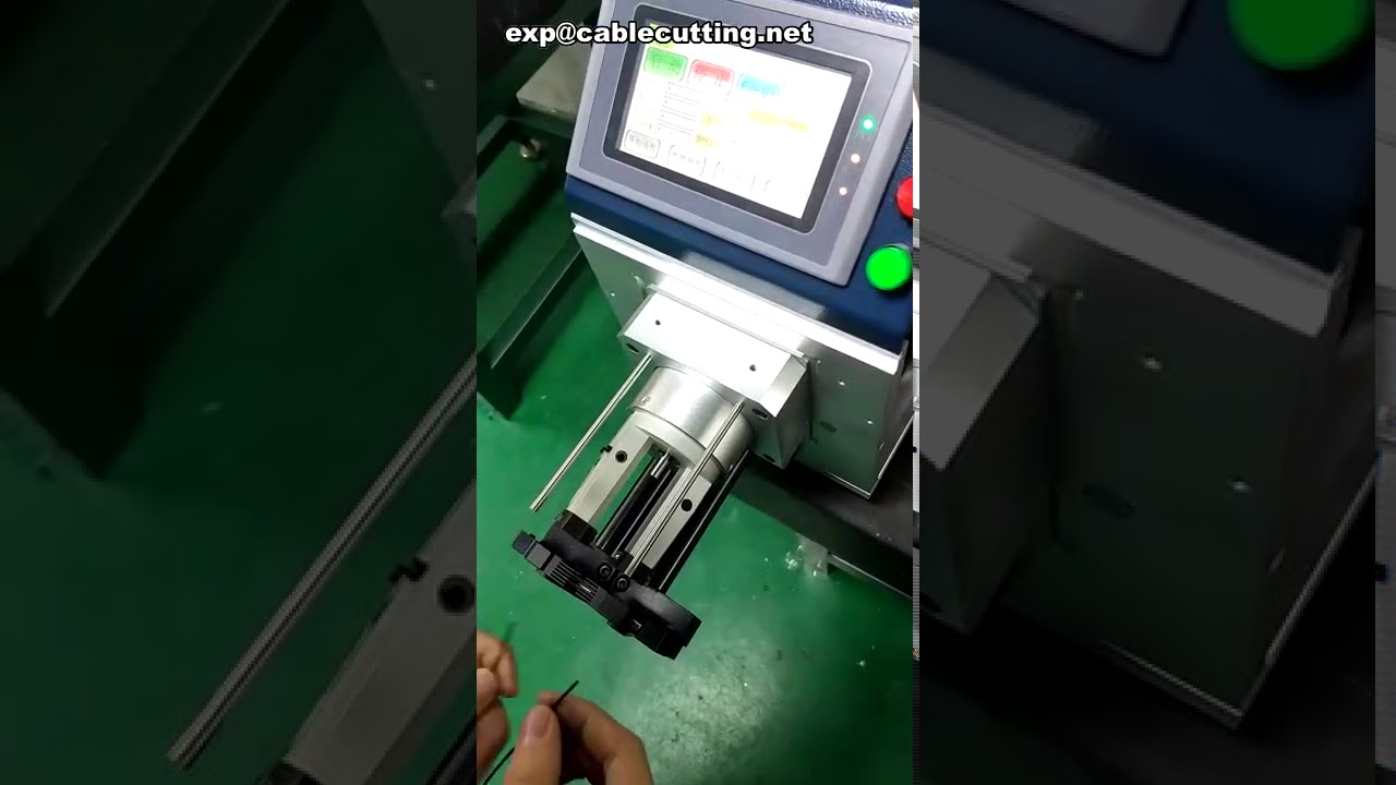 プログラム式ロータリー同軸ケーブル被覆剥離機 3層対応 薄型同軸ワイヤーストリッパー