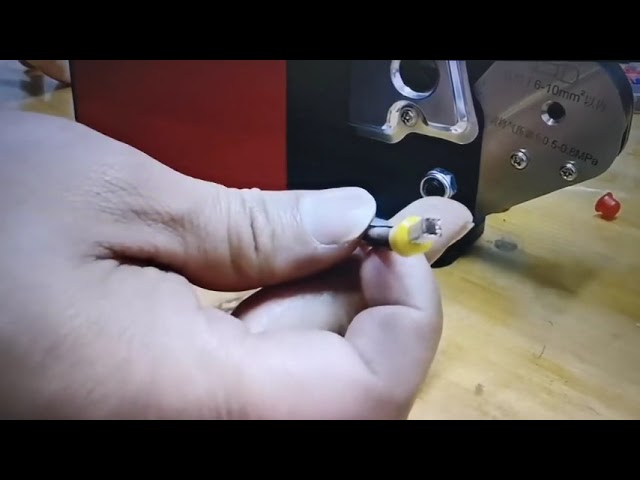 エア式チューブ端子圧着機 T6-4 | 自動ワイヤー処理