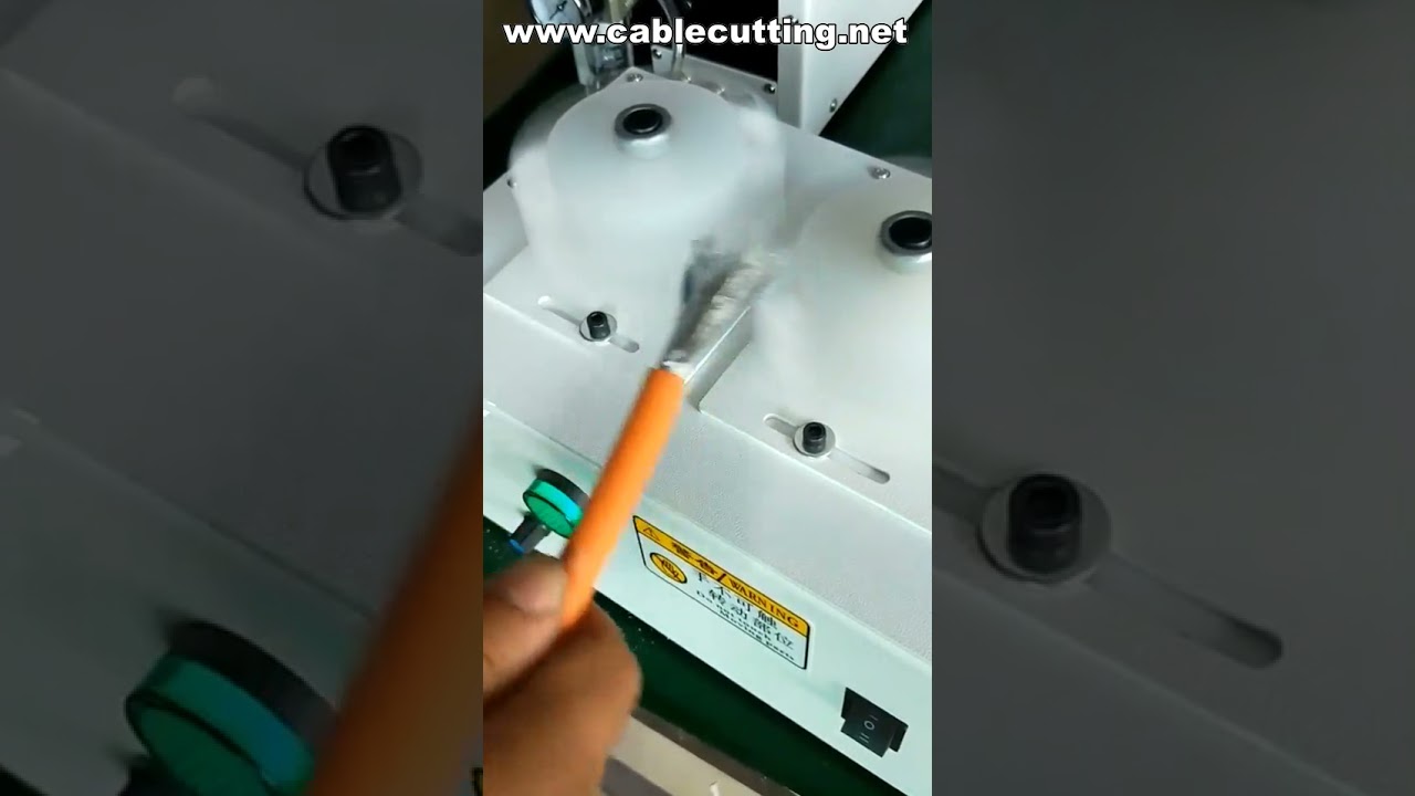 ネットワークブラッシング機・シールド層分割工具・高速ケーブル加工装置