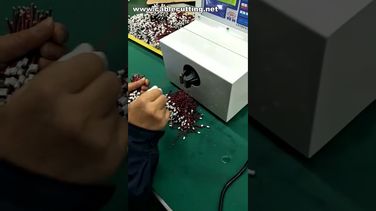 自動撚線機 & ラインストランダー | 小型自動撚線機でワイヤー撚線の効率化