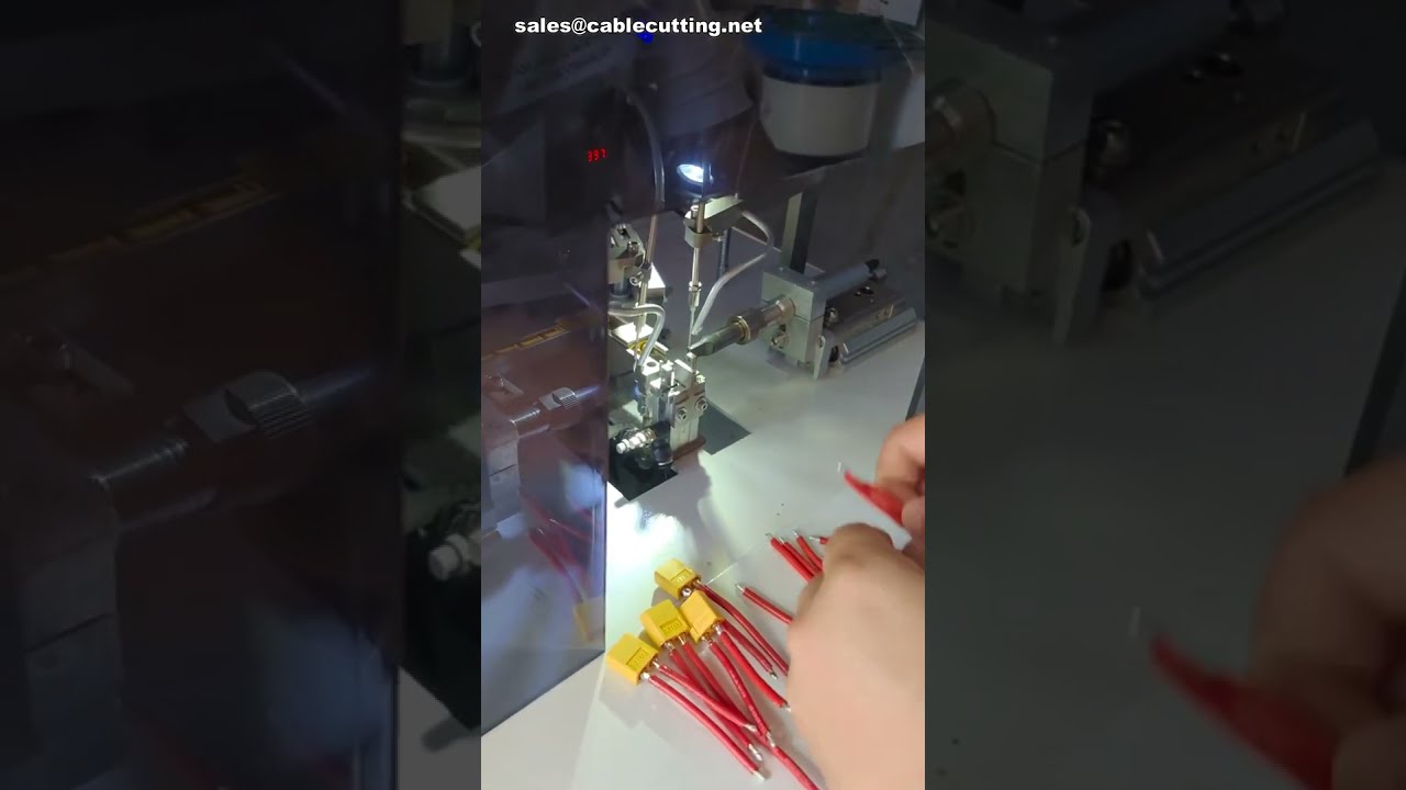 コネクタはんだ付け機｜デュアルガン方式で完全全周はんだ付けを実現