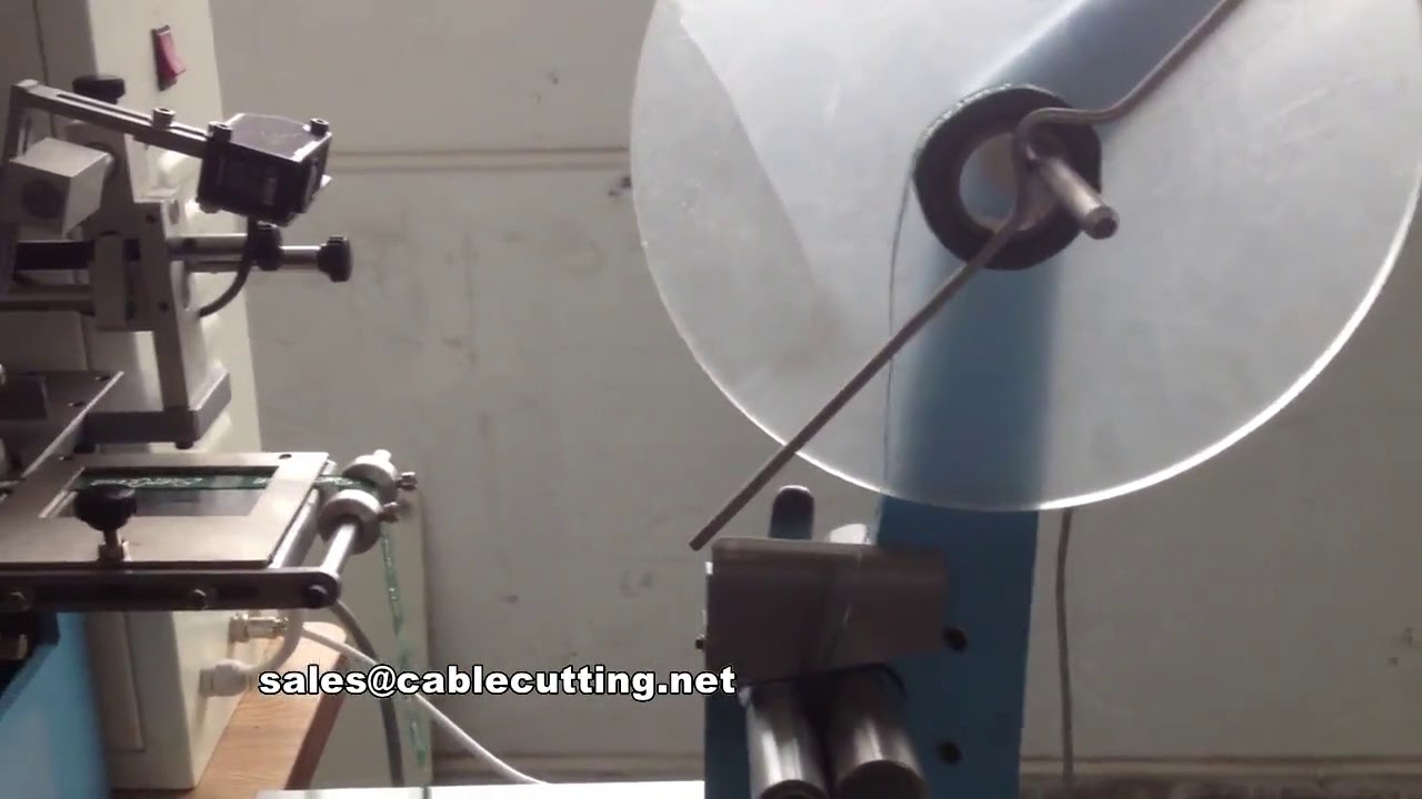 超音波式自動ラベル切断折り畳み機｜効率的な産業用ラベリングの実演