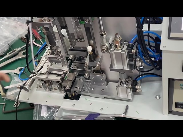 PCB-USBケーブル製造の半自動はんだ付け機：ワイヤー剥き・切断・はんだ付けを一台で