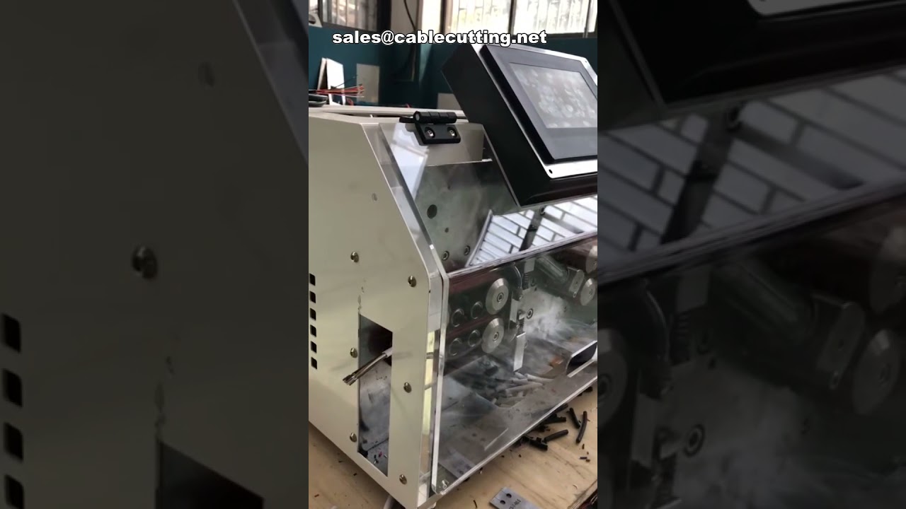 30平方以下のフラット・丸ケーブル専用！電線ストリッピング・切断・皮むき機