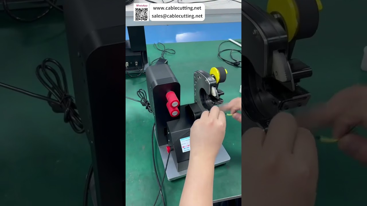 5メートル長ツイストペアのシームレス生産を実現する自動給線テープ巻き機