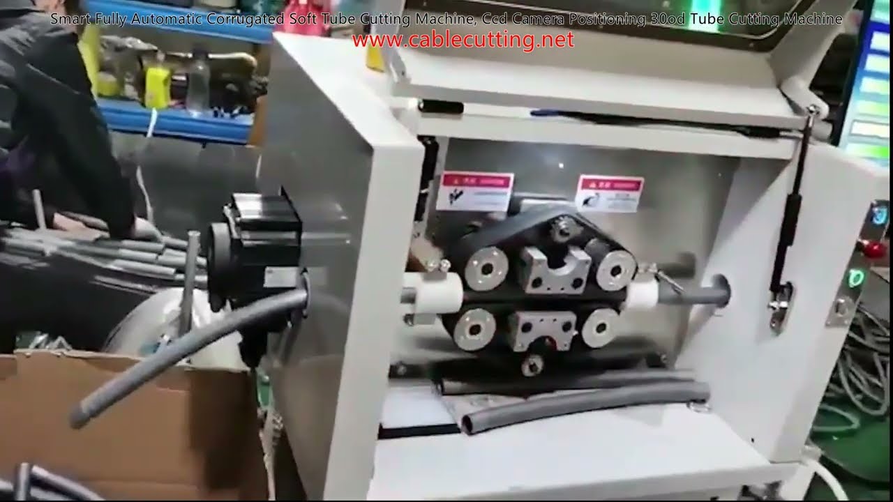 高精度CCDカメラ搭載！スマート全自動コルゲート軟管切断機 – 30mm径チューブ切断・位置決め