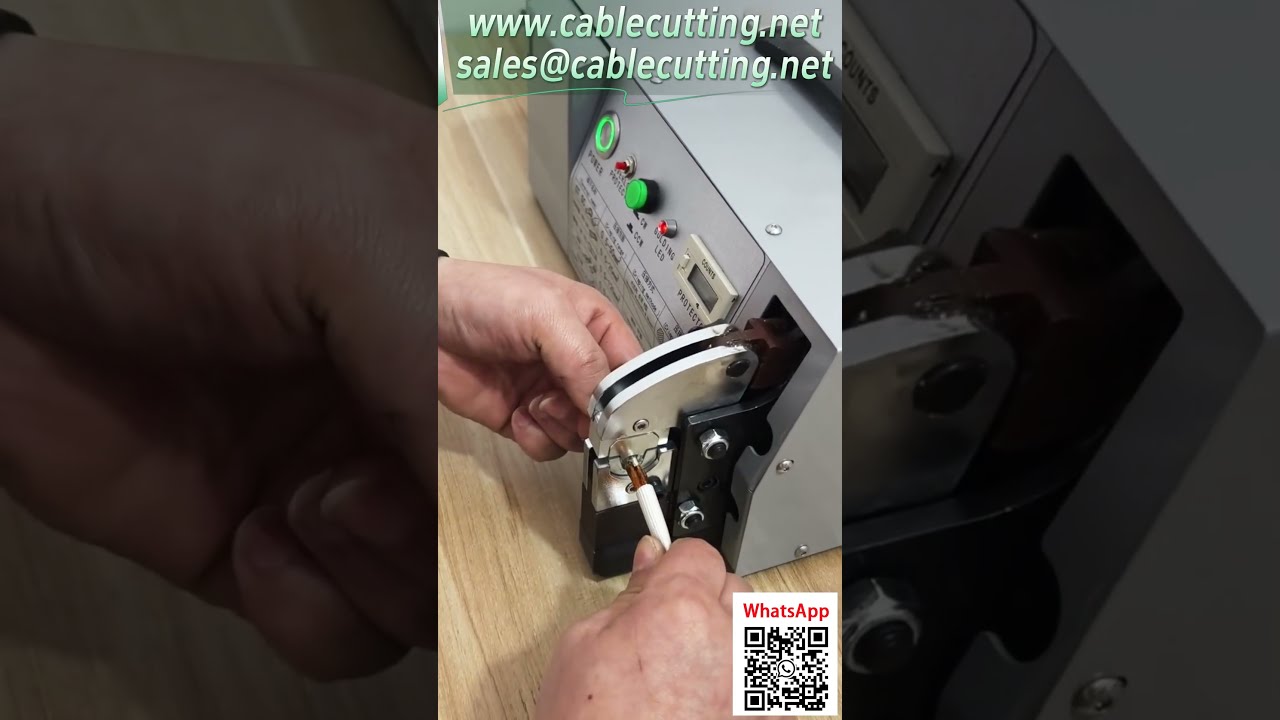 電動端子圧着機　トランス硬線圧着テスト｜高精度自動圧着