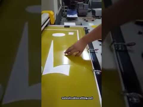PVC素材・布地用 自動ナイフ付きプロッターカッター｜高精度裁断機